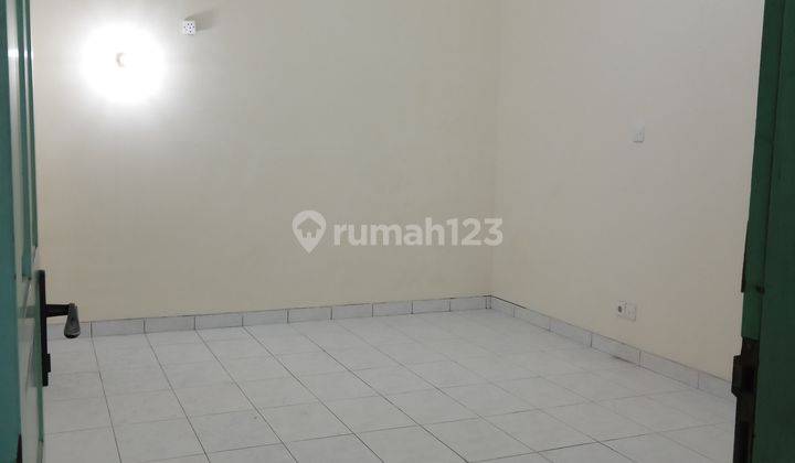 Disewa Cepat Rumah Cocok U/Online Shop
Jembatan Lima 3 Lantai Timur 4