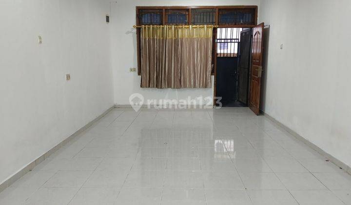 Disewa Rumah Dalam Gang Jembatan Lima Bagus 2 Lantai Barat 1