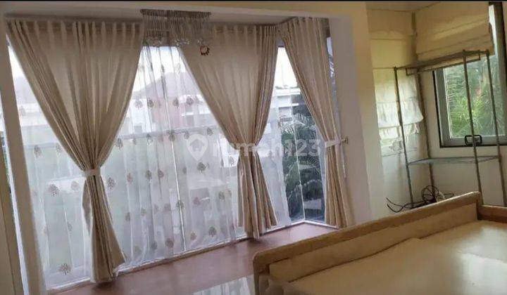 Dijual Rumah Hoek Puri Mansion 2 Lantai SHM Bagus Selatan 2