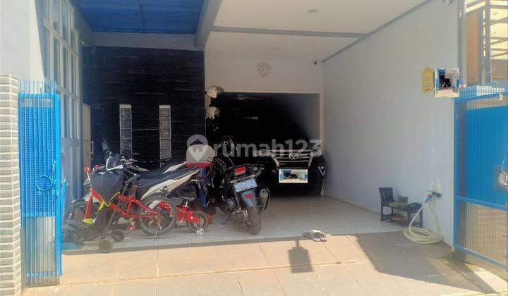 Dijual Murah Rumah Hook 2,5 Lantai Terawat Siap Huni Di Dekat Jalan Jatiwaringin Raya Jaticempaka Jatiwaringin Pondokgede Bekasi Lingkungan Asri Aman Nyaman Tidak Banjir Akses Jalan Lebar 2 Mobil Strategis Dekat Perkantoran Jatiwaringin  5