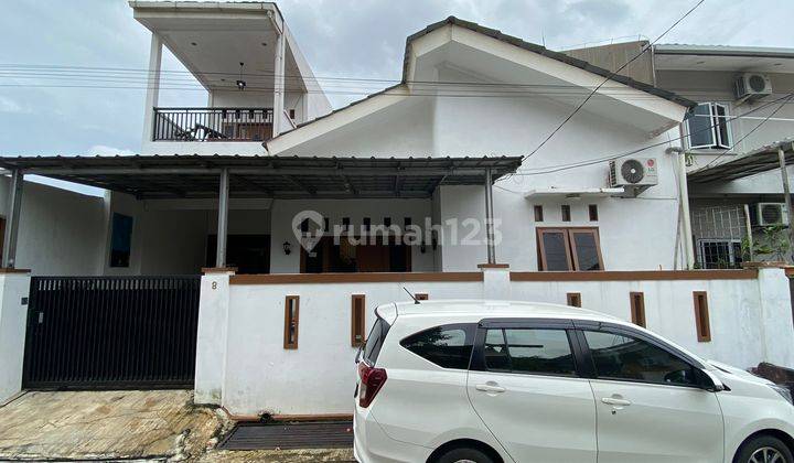 RUMAH Terawat 1,5 Lantai Dijual Murah Di Dalam Perumahan Jatibening Satu Jatibening Baru Pondokgede Bekasi Lingkungan Aman Nyaman Tidak Banjir Lokasi Strategis Dekat Stasiun LRT CITY Kapin Dekat Tol Becakayu Kalimalang 