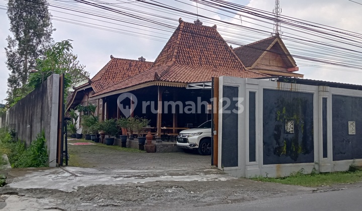 Rumah dan Ruang Usaha Cocok Buat Guest House di Yogyakarta