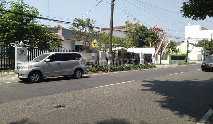 Rumah strategis Cocok Buat Kantor dan Bisnis di Yogyakarta  1
