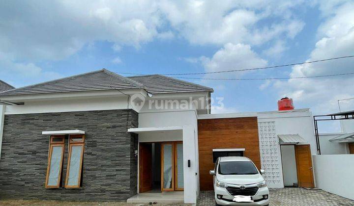 Rumah Modern Minimalis Kalasan  1