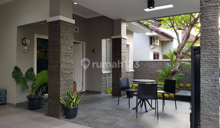 Rumah minimalis modern fully furnished  1