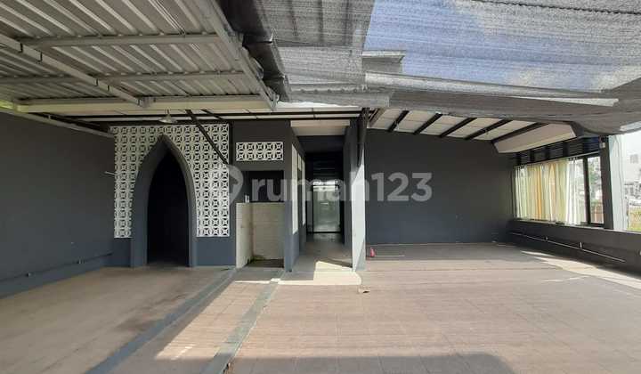 Ready-to-Use Building or Office in Yogyakarta Ready-to-Use Building or Office in Yogyakarta