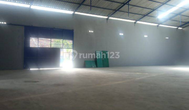 Gudang Baru Siap Pakai di Yogyakarta  8