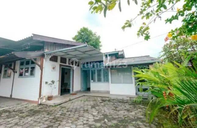 Rumah Lama Lokasi Di Tengah Kota Yogyakarta  2