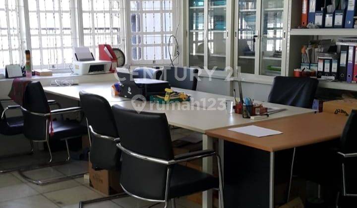 Rumah Area Tanjung Barat Bisa Untuk Kantor 1