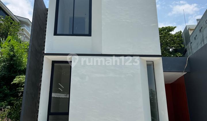 Aesthetic Minimalist House in Sampangan Semarang 1