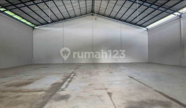 Container Access Warehouse in Mijen, Semarang 1