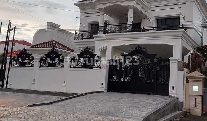 Rumah Mewah 2 Lantai Di Puri Anjasmoro Semarang 1