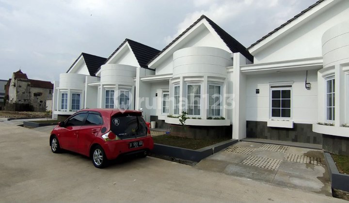 Rumah Cluster Rosa Gaya Eropa Ciwastra Bandung Timur 2