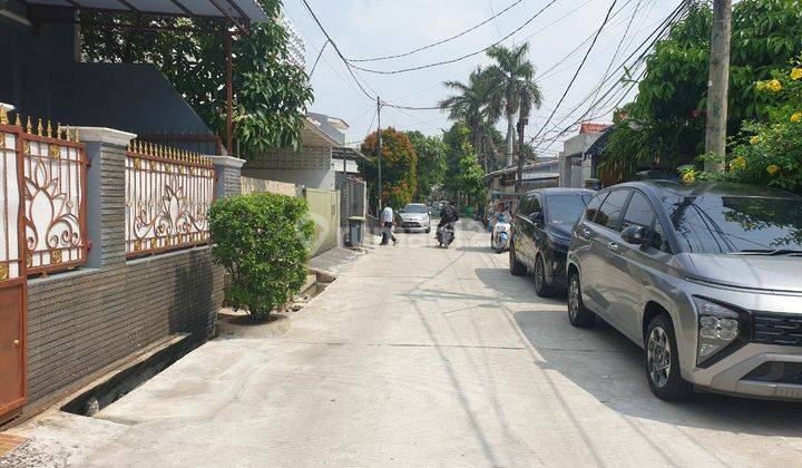 Rumah 1,5 Lantai Luas MURAH di Taman Galaxy Bekasi  2