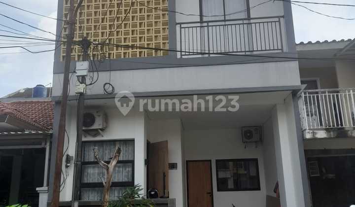 Rumah Bagus Komplek Cluster Graha Raya Bintaro Tangerang Selatan