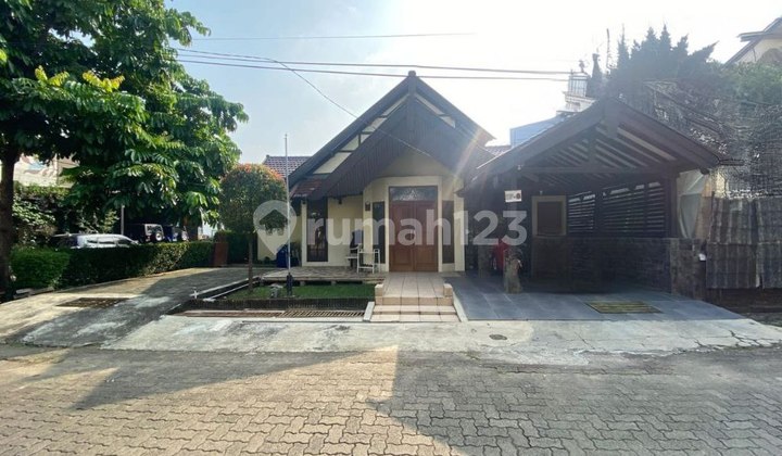 Spacious House in Jakasampurna Complex Near Al Azhar Bekasi 2