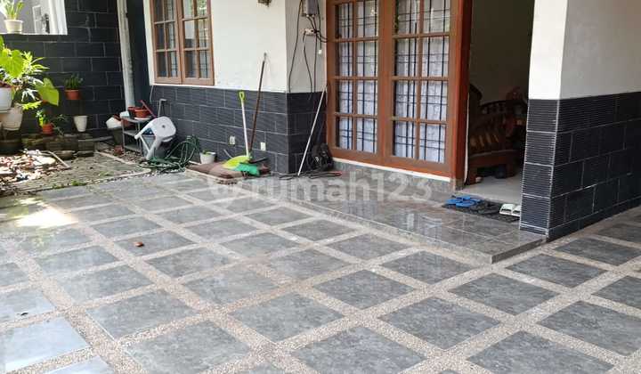 Nice House in Arcamanik Residential Complex Bandung 2