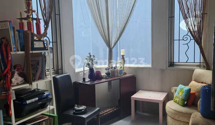 Rumah Mewah Ada Basement Dekat Jambore Jakarta Timur 2