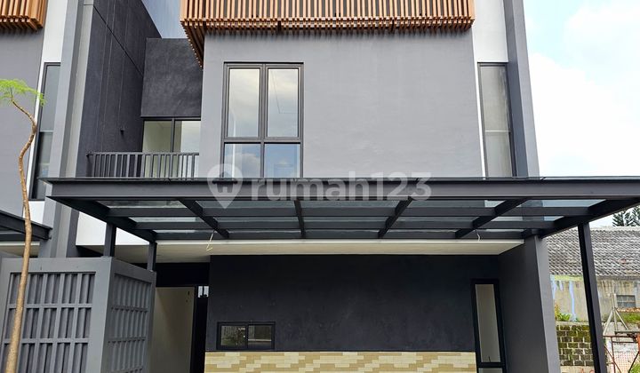 Beverlyne Park Pondok Cabe, Rumah 3 Lantai Rooftop