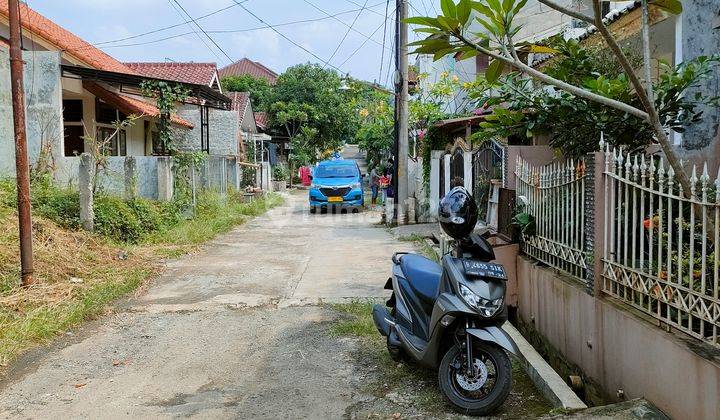 Rumah 2 Lantai di Kompl Bumi Daya, Cinere, Depok 1