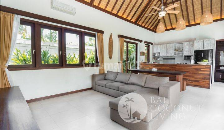 3 Bedrooms A Spacious Villa In Pecatu For Sale 2