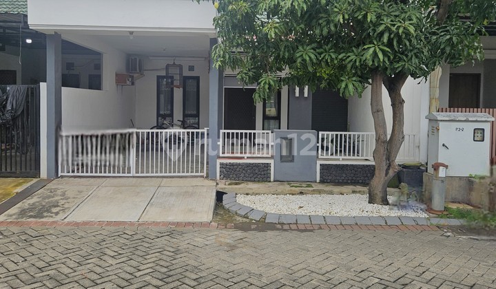 Unit Langka - Rumah di Jalan Utama 12 Meter