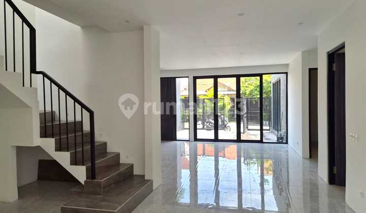 New Launching Two-Story Pandugo Rungkut House - Premium Specifications 2