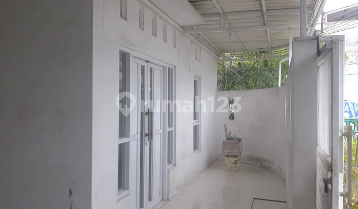 Rumah Siap Huni - Plafon Tinggi, Sirkulasi Udara Sangat Baik | Gunung Anyar Emas, Surabaya Timur 2