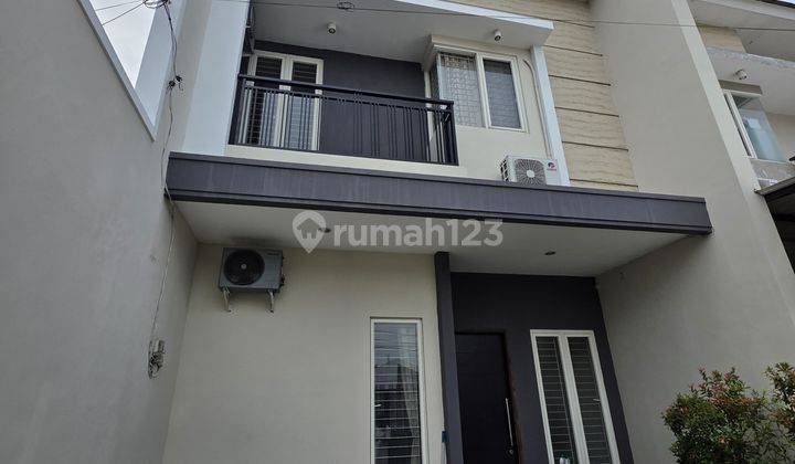 Rumah Modern Minimalis Margorejo strategis dekat Raya A. Yani dan Raya Jemursari 2