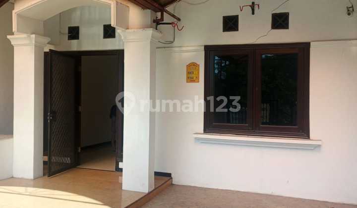 Rumah Siap Huni Wiguna Selatan - Gunung Anyar | One Gate System 2