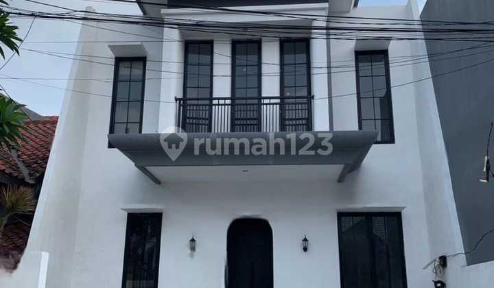 Baru Gresss - Rumah 2 Lantai Pondok Mutiara Sidoarjo Dekat Exit Tol Sidoarjo & Lippo Mall | Siap Huni Baru Gresss - Rumah 2 Lantai Pondok Mutiara Sidoarjo Dekat Exit Tol Sidoarjo & Lippo Mall | Siap Huni
