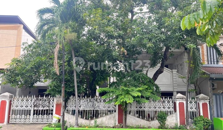 Cari Rumah Besar, Terawat, & Siap Pakai di Rungkut? Rungkut Mejoyo - Surabaya Timur
