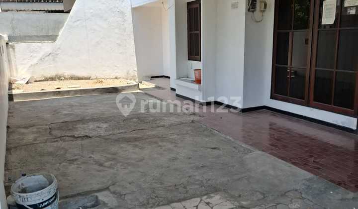 Disewakan Rumah Baruk Tengah Rungkut, Surabaya Timur - Selangkah Raya Merr, Siap Pakai 2