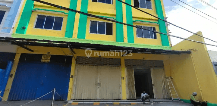 Ruko 3 Jejer di Nol Jalan Raya Dupak dekat Pusat Grosir Surabaya Ps. Turi dan akses Toll Dupak 1