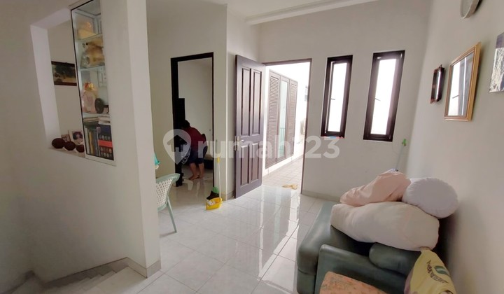 Ready-to-Occupy Pakuwon Indah House at the Lowest Price
