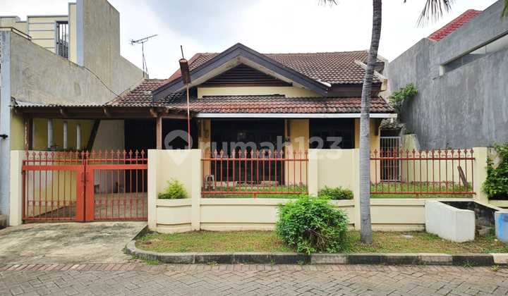 Flash Sale Rumah Bendul Merisi Selatan, Lokasi Tengah Kota Area Wonocolo Surabaya Selatan Flash Sale Rumah Bendul Merisi Selatan, Lokasi Tengah Kota Area Wonocolo Surabaya Selatan
