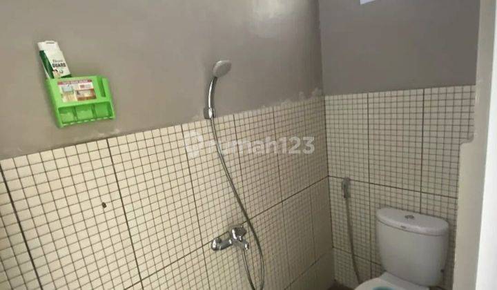 Disewakan rumah murah 2 lantai di sekitar kranggan dan cibubur 4