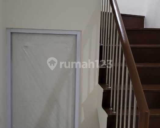 Disewakan rumah siap huni di Citra Gran, Cibubur 11
