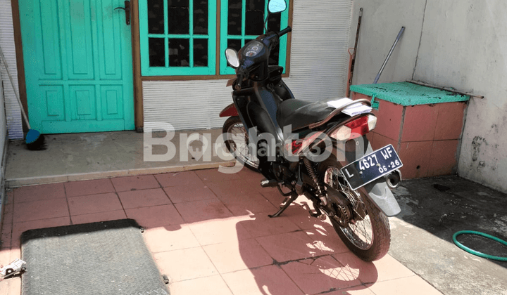 RUMAH PLOSO, 2 LANTAI SHM, ADA BALKON ATAS 1