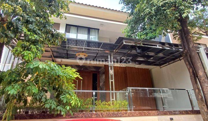 Rumah cantik mewah bersih rapi siap huni lokasi Strategis Kebayoran Bintaro  1