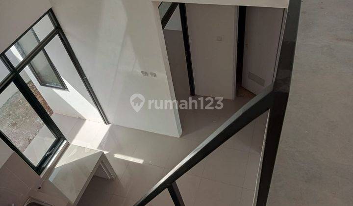 Rumah Murah Depok 3 Kamar Tidur, 10 Menit Stasiun Depok 11