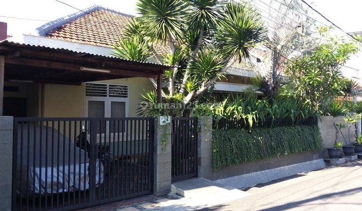 Rumah Dijual di Pos Pengumben, Halaman Luas Dan Asri Bebas Banjir 1