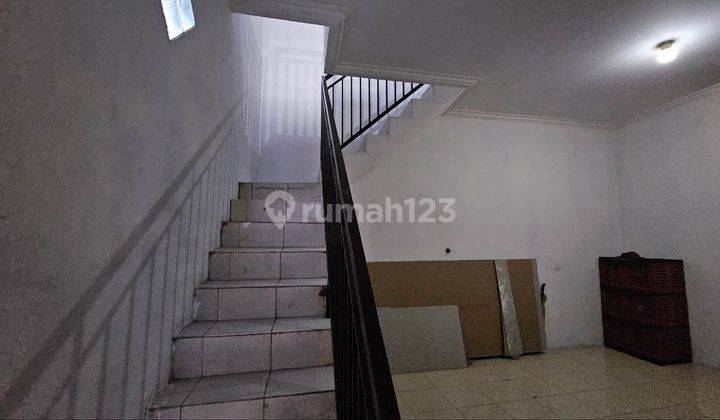 Jual Ruko Murah Bekasi, 2 Lantai Pinggir Jalan Raya Bekasi Barat  8