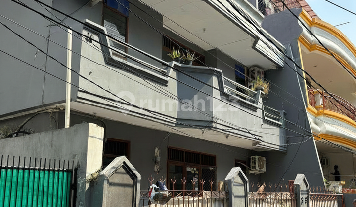 Rumah Kosan Dijual di Grogol  Terisi Penuh Khusus Putri