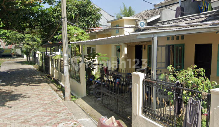 For sale: Kost house in Dramaga, Bogor, with SHM (certificate), active status, fully rented. 2