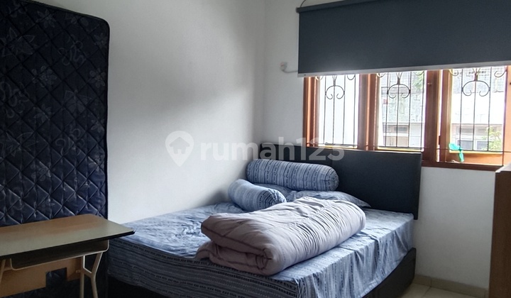 Rumah Bagus SHM di Duri Kepa 1