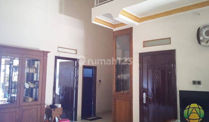 Rumah 2 Lantai Dekat Rumah Sakit Jih Solo 1