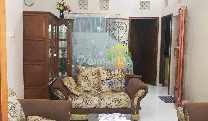 Rumah Minimalis Luas Siap Pakai di Gentan, Solo 2