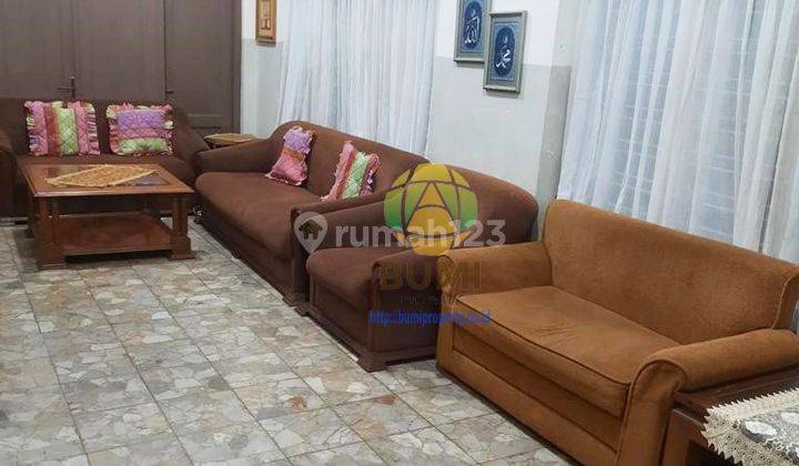 Hunian Klasik Dekat Keraton Surakarta Cocok Untuk Guest House 2