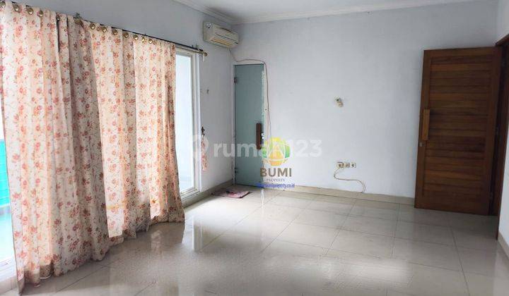 Rumah luas 2 lantai lokasi di solo baru 2
